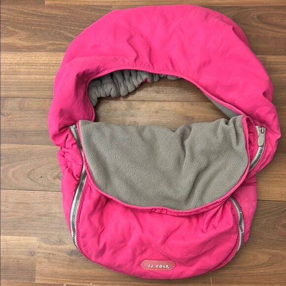 🖤2/$25 JJ Cole Fuchsia Baby winter Carseat Cover - Picture 2 of 2